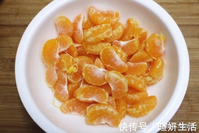 红枣水|把橘子放锅里蒸一蒸，真是太聪明了，用途花钱买不到，简单还实用