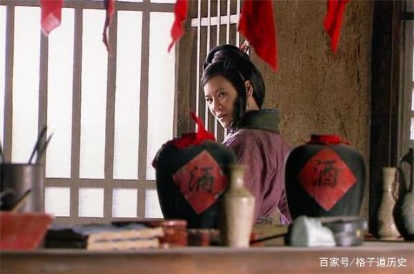 温柔!此人在水浒传中排名103,虽人品欠佳,却对武松格外温柔