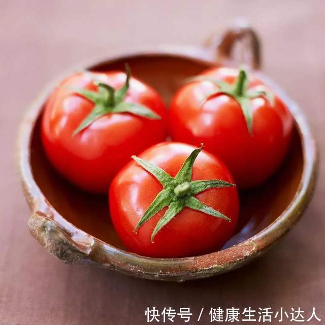 西红柿|有4个习惯的人,免疫力会越来越差,大病小病缠身,好不了