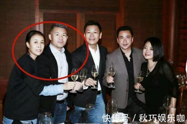 那英14岁女儿正面照首曝光，长相随富商老公！面对节目镜头超害羞