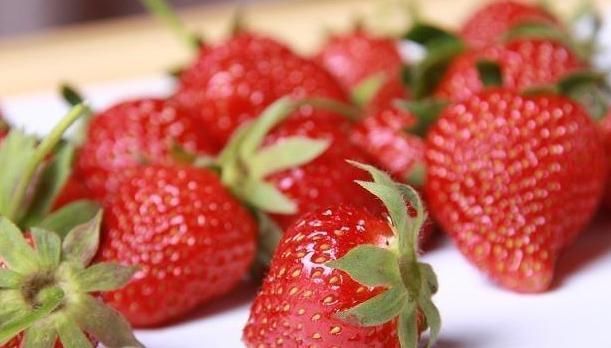 平稳|血脂高怎么办?3种食物每天多吃点,其实平稳血脂很简单!