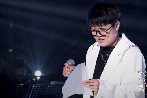 张露馨|李荣浩顶着被骂的风险教王靖雯投机取巧,结果对方不听话,太亏了