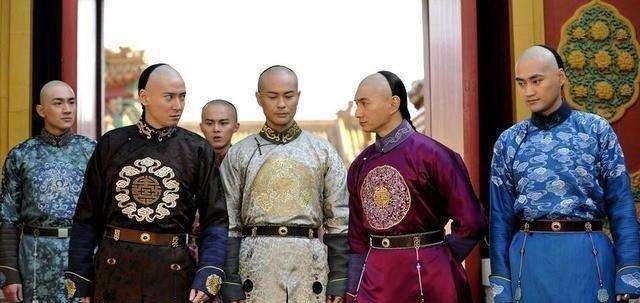 皇帝|康熙的九个儿子费尽心思的争夺帝位，为何不选择当个潇洒的王爷