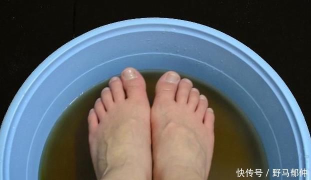 泡脚水加“它”，或许可以祛除湿气，活血化瘀，不要错过哦！