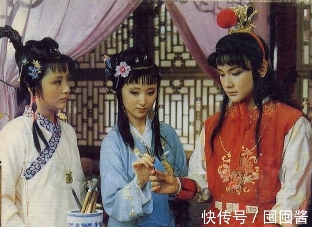 贾迎春@史湘云有多不受待见?连厚道的薛宝钗和二木头贾迎春都当众怼她