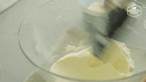 今天给大家带来一款用千层皮做的提拉米苏，新奇又好吃