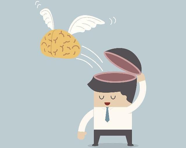 突发性|脑供血不足,脸上一般会有3种表现,若你1个不占,血管还算健康