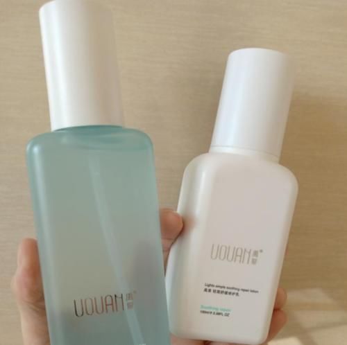 这些特别火的水乳不值得种草，难用到哭泣，姐妹们来避避雷吧