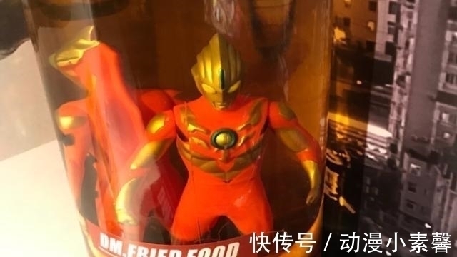 迫害|奥特曼:鱼头人事件发酵,全网都在跟风迫害,玩梗令人心寒!