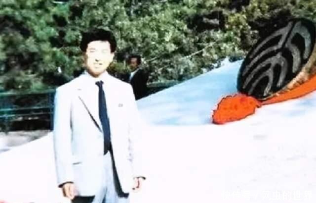 花光|北大教授王青松,携妻隐居深山12年,花光350万积蓄后来如何