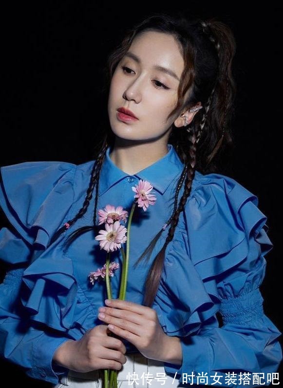 天蓝色 蓝色搭配复古大方,让造型变得更惊艳,是不容错过的配色!