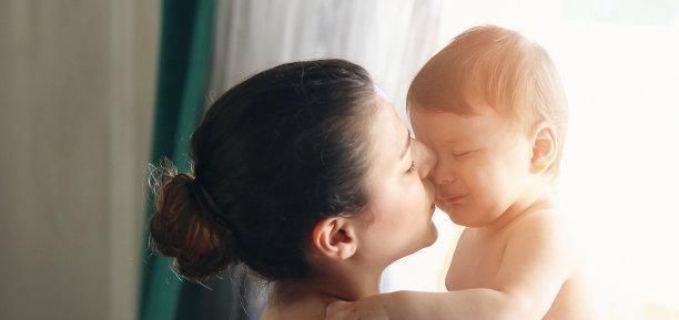 宝妈|宝宝几岁断奶最好?早断晚断影响很大,专家:这个时间最合适!