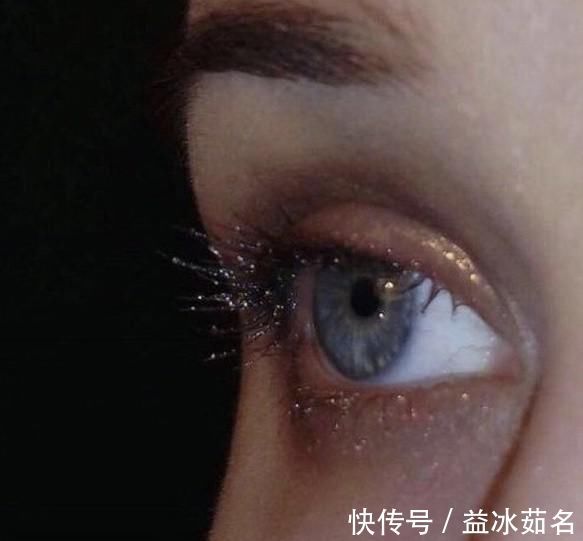 羡慕|初中女生嫌“眼睛小”教你3招让眼睛“水灵灵”,校花见了都羡慕
