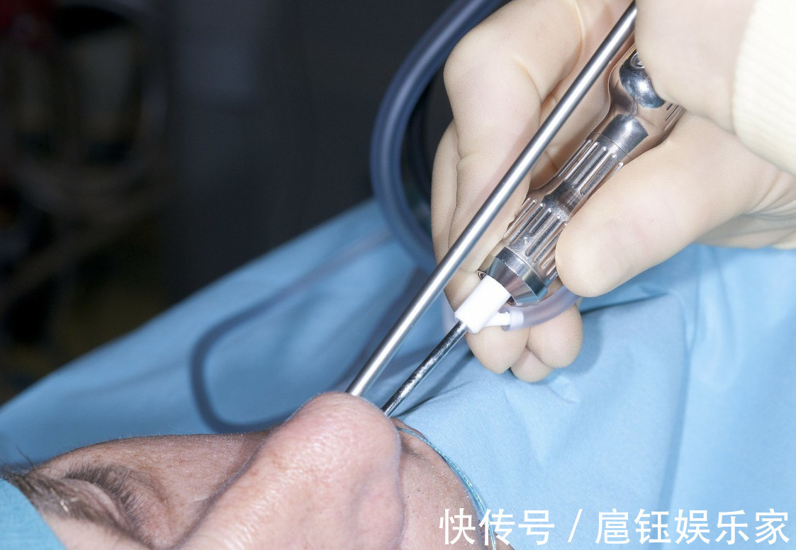 肝炎|4种小病别“硬撑”,超过一段时间不愈,可能“癌症”会靠近