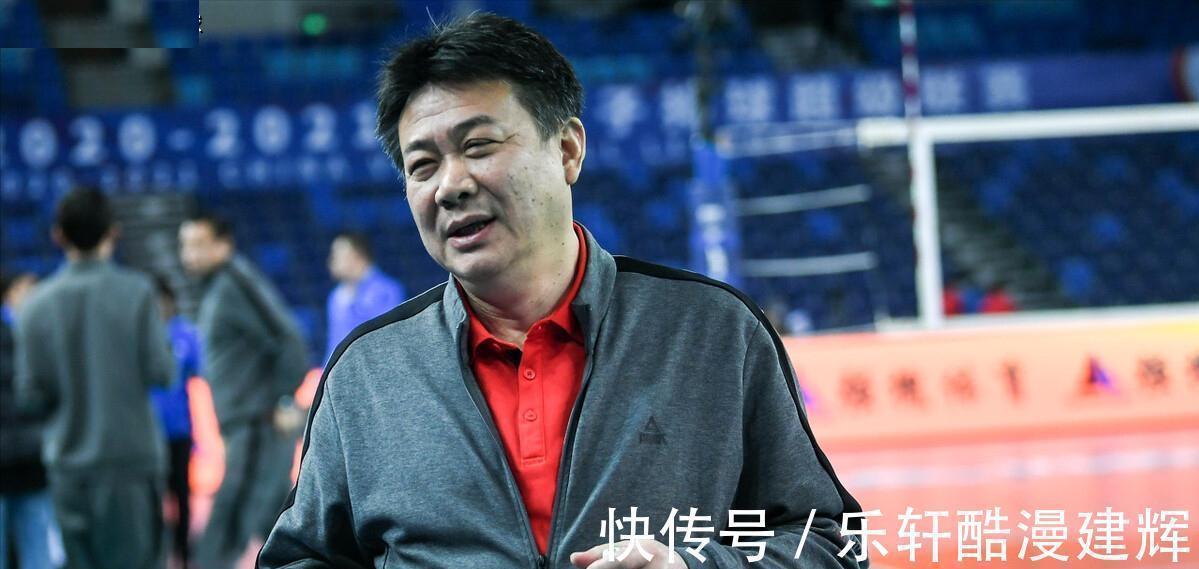 蔡斌|电视专题采访新女排蔡斌挂帅,李盈莹从幕后走到前台成为新核心