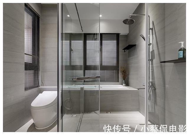 衣帽间|90后夫妻俩的精致生活,150㎡的家,处处收纳储物,高级感藏不住