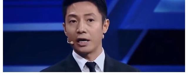 不容易|撒貝寧精準反諷，稱奧運裁判帶傷帶病上陣，堅持工作很不容易