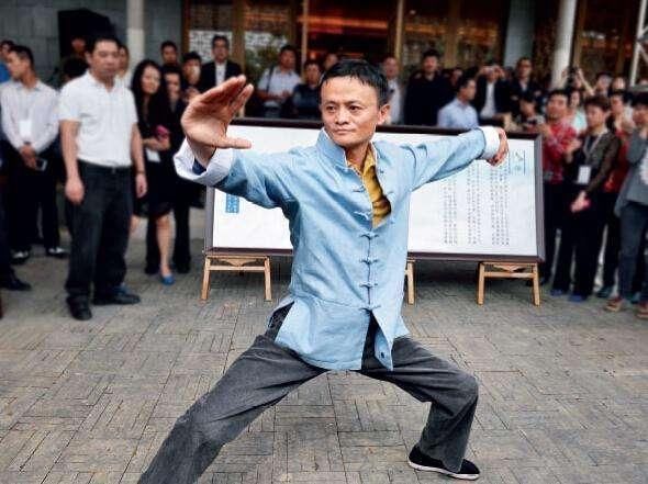 武侠|1999年,身价50万的马云,找到张纪中想要饰演《笑傲江湖》的风清扬