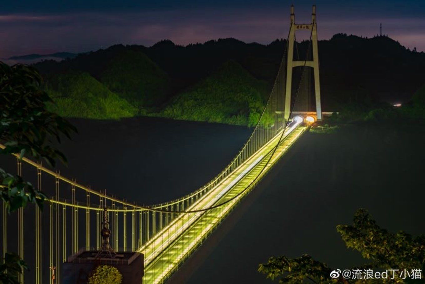 矮寨大桥|自驾《神奇女侠》取景地：矮寨奇观旅游区｜奇遇峡谷高桥、苗寨、飞瀑