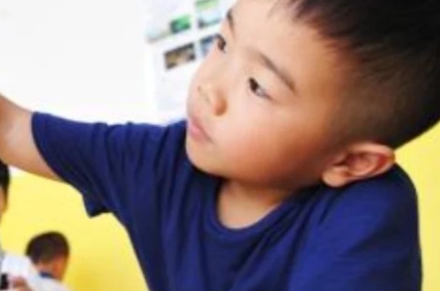 犯错|3类孩子,小时候看着很机灵,长大后却是最没出息的,有你家娃没