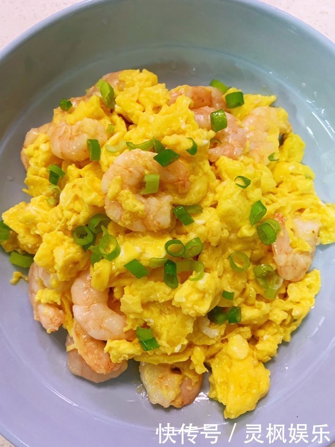 年夜饭菜谱,虾仁滑蛋,每年年夜饭都少不了,营养美味,吃不够