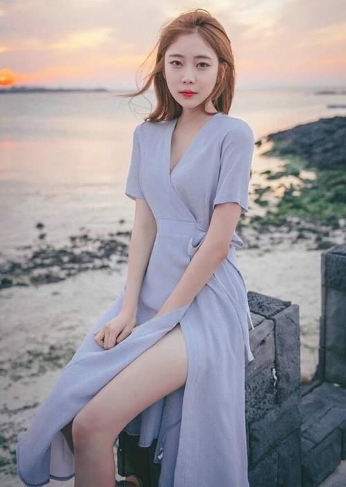 高跟鞋 美女性感高叉长裙,优雅气质满分,太有感觉!