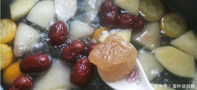 好吃的金桔雪梨苹果汤水的做法