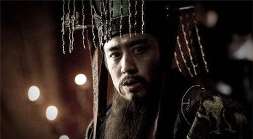 标准|古代皇帝为何用“朕”自称?专家:你把“朕”字拆开念,便能知晓