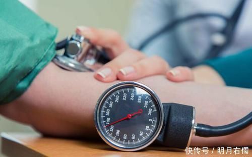 高血压患者，改掉这5个坏习惯，血压会知难而退，稳定血压