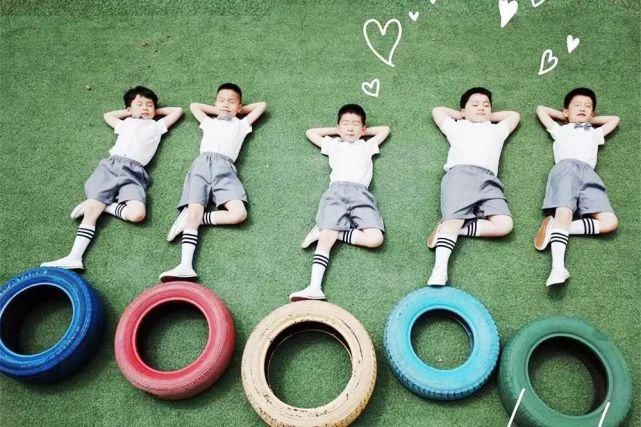 创意|恰同学少年！沪16区幼儿园、中小学创意毕业照来了