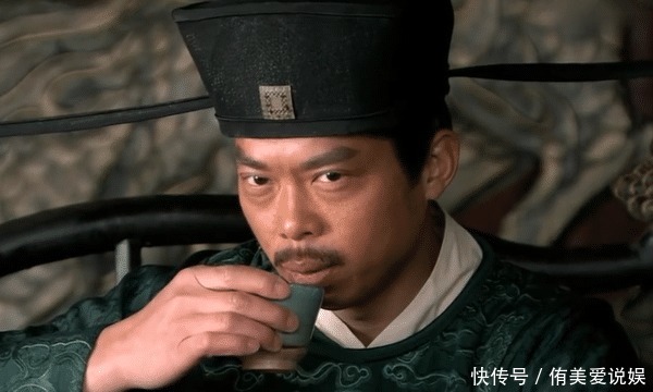 黄文炳|吴用原本是晁盖心腹,为何会改弦更张投靠宋江?