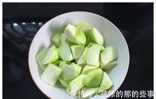 立秋后多喝此汤，去暑气润秋燥，5块钱煮一锅，汤鲜味美又营养