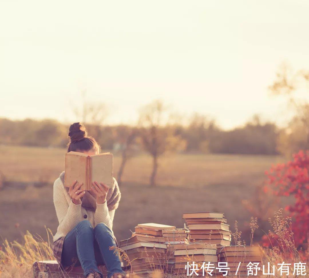 出头鸟|生活中，不玩朋友圈的人，和爱玩朋友圈的人，差距特别大