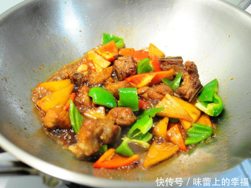 年夜饭之糖醋排骨:酸甜清爽不腻,比饭店的还好吃 ,动手做起来吧!!!