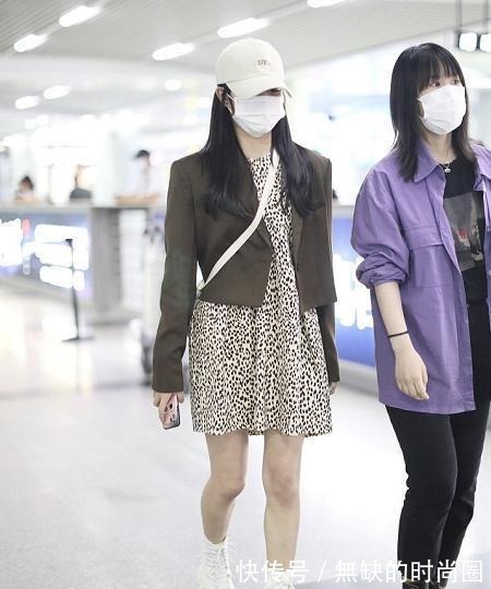 穿搭 今年秋冬流行这“3件”短外套,显高显瘦又时髦,穿出优雅高级范!