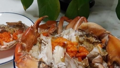 朋友请吃饭，只做了一份糯米饭，扭头就想走，上菜后却尴尬了