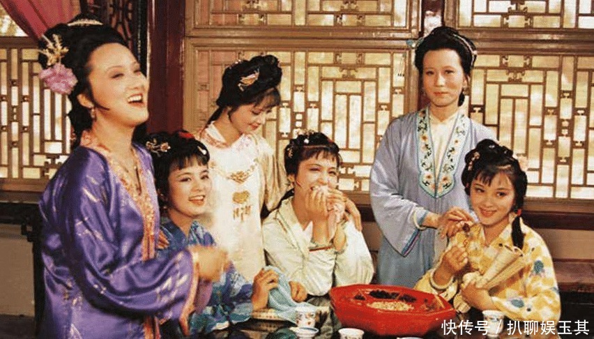 爱好|大观园女儿们的爱好,王熙凤是治家,林黛玉是葬花,薛宝钗是什么