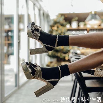 蜜姐|主打性感度的Aquazzura大菠萝高跟鞋，新设计不输奢侈品