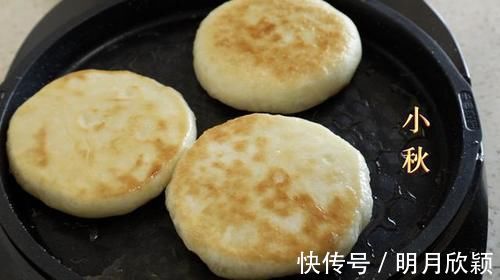 软面团|这个饼馋了好几天,今天简单做一点,比面包都软,凉了也不硬