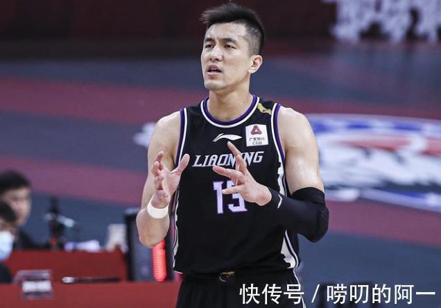 合同|同为现象级人气球星，郭艾伦和胡明轩，如今谁的身价更高？