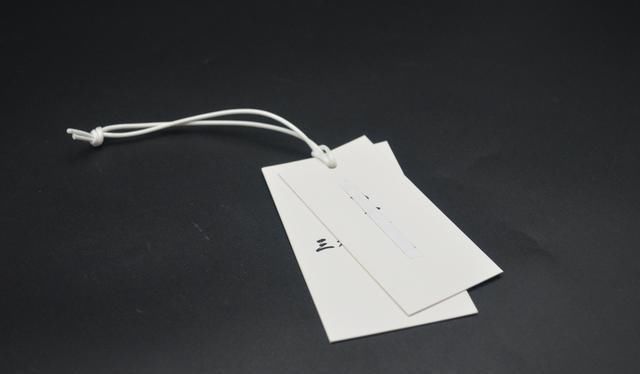 衣服上吊牌不要丢,放在家里用途真厉害,一年省不少钱,长见识了