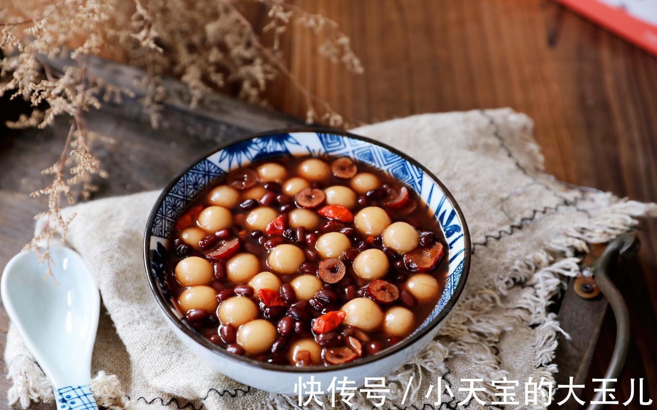 天冷了，红豆桂圆红枣枸杞小丸子学起来，养颜又暖身