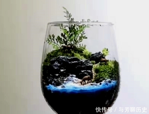 艺术生用水杯做“风景”,本以为是在“胡诌”,结果:这审美爱了!