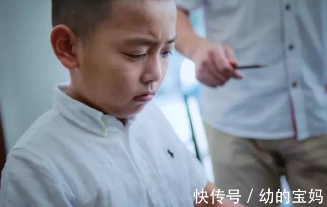 起床时间|孩子起床时间有讲究,盲目叫娃早起耽误长高,家长是否忽略了?