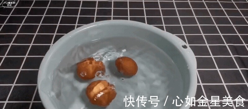 美味|懒人版盐焗鸡蛋,手残党也可以学会的美味小吃!