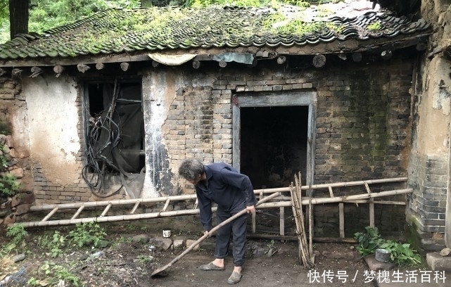 初一|老话说:“初一不扫地,破五不动针”,为什么初一不能扫地呢?