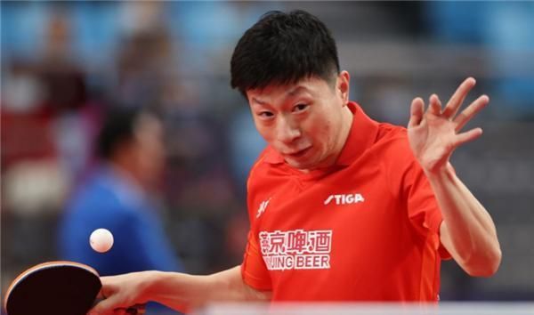 发球轮|马龙永远的神！3-0打爆全国冠军为师弟复仇，砍2分带队进决赛立功