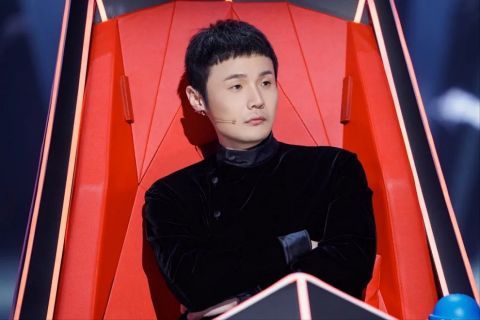李克勤|《好聲音2021》節(jié)目組太偏心？僅開播一期，李克勤戰(zhàn)隊已有冠軍相