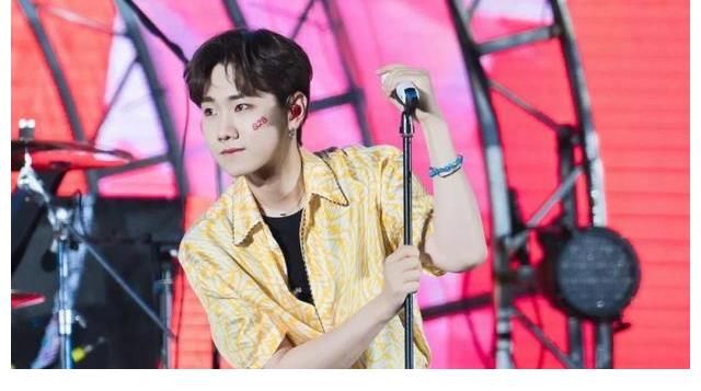 天天向上|汪蘇瀧轉(zhuǎn)行？王一博節(jié)目被粉絲影響？易烊千璽成內(nèi)娛紫微星？