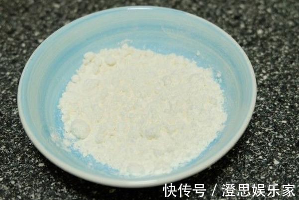 饺子放水煮来点新花样冰花煎饺,焦脆吃起来可香了